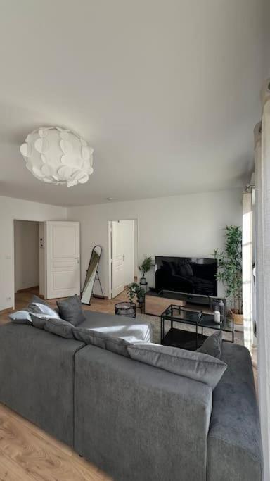 Le Nid Champenois Lägenhet Reims Exteriör bild